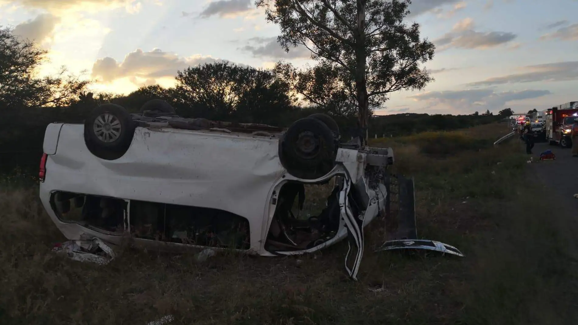 Volcadura autopista